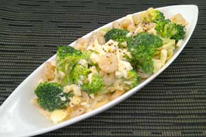 ブロッコリーと小エビのタルタルサラダ